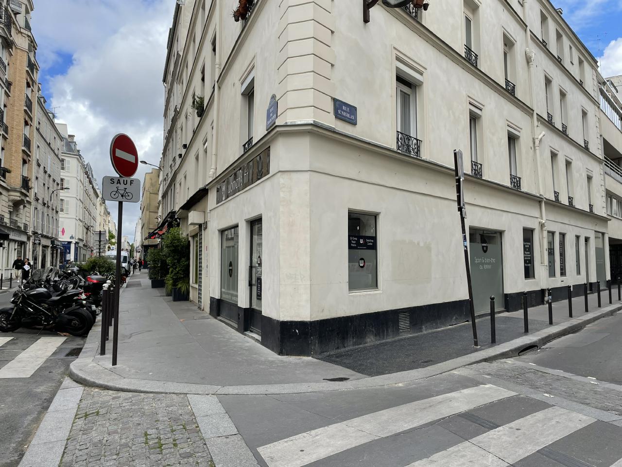 Bureau Paris 215m² Location bureau Paris OLBUR2427221 0